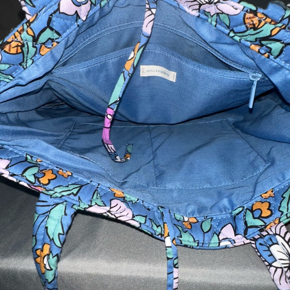 Vera Bradley Small North South Tote in the Wild Prairie pattern - Picture 4 of 4